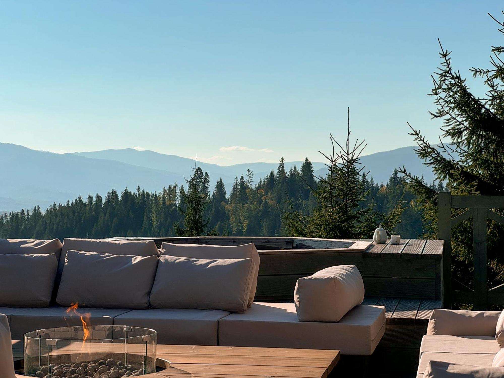 Charlton Estate Villa Yablunytsia Dış mekan fotoğraf