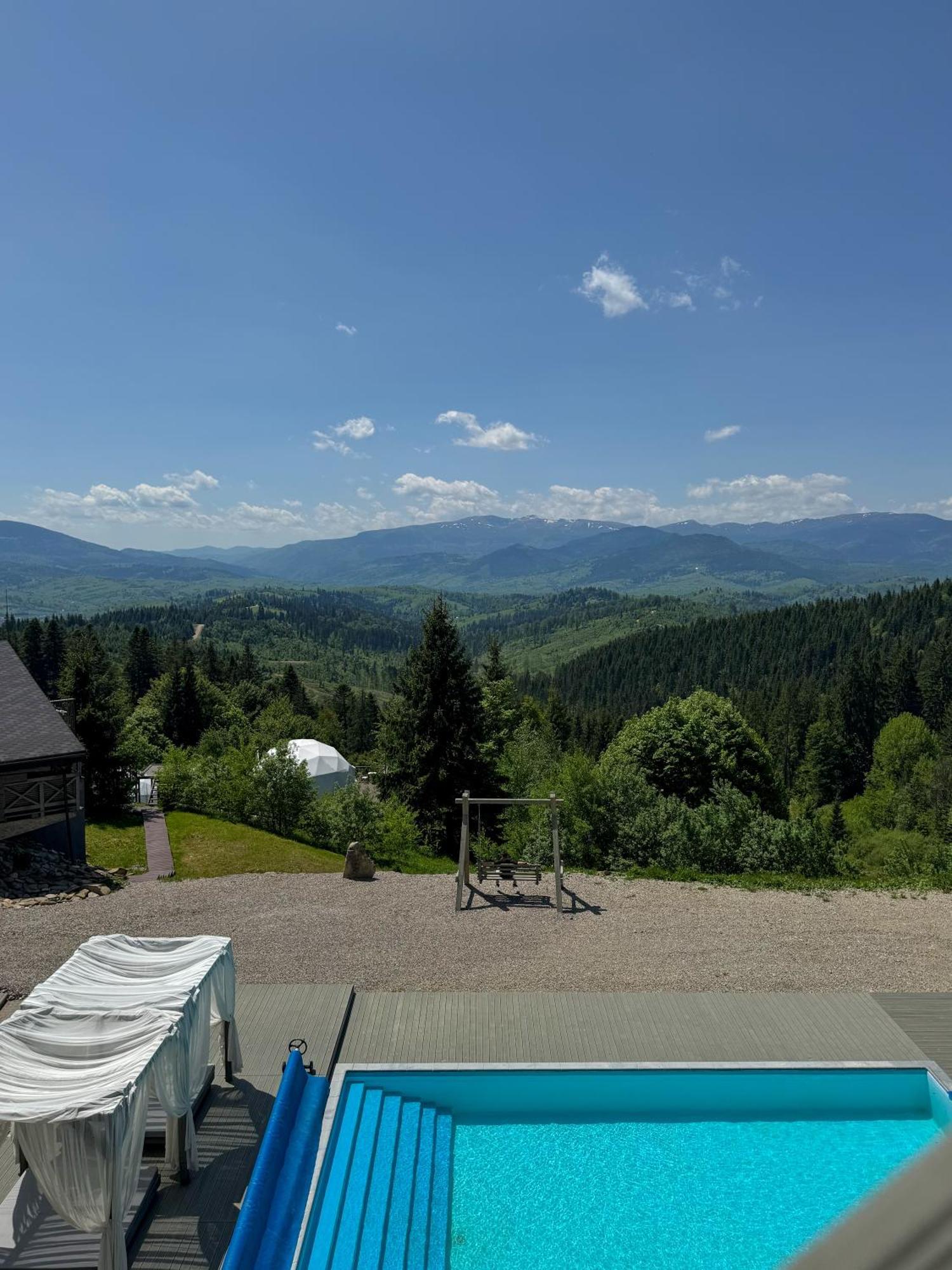 Charlton Estate Villa Yablunytsia Dış mekan fotoğraf